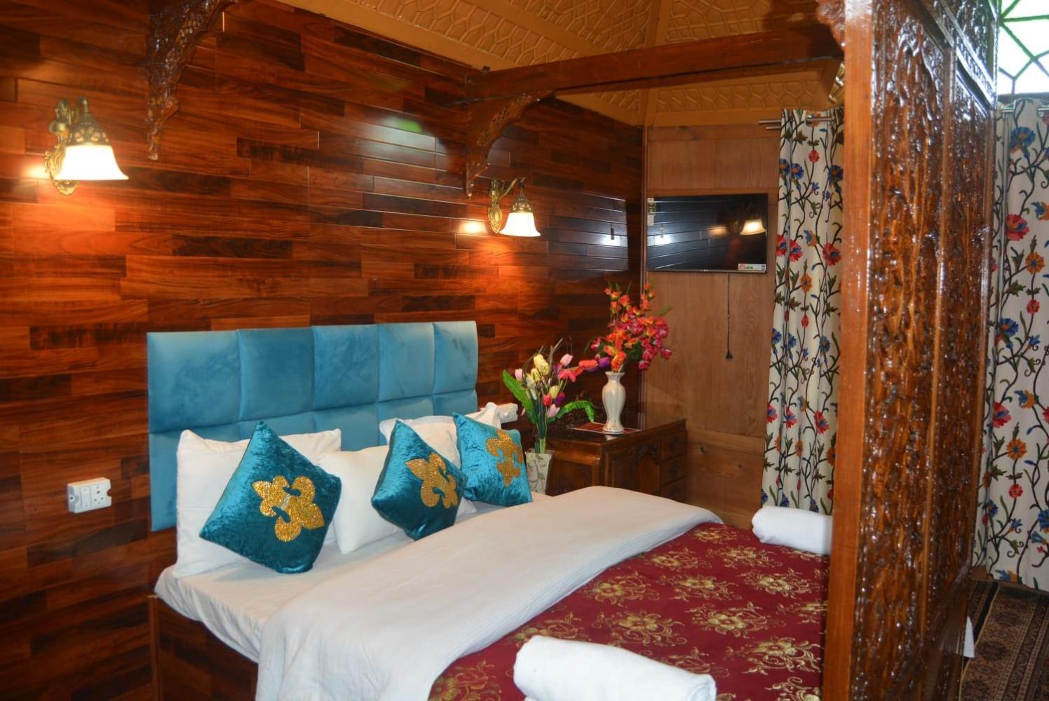 فندق Heritage Amina Group Of Houseboats Srīnagar المظهر الخارجي الصورة