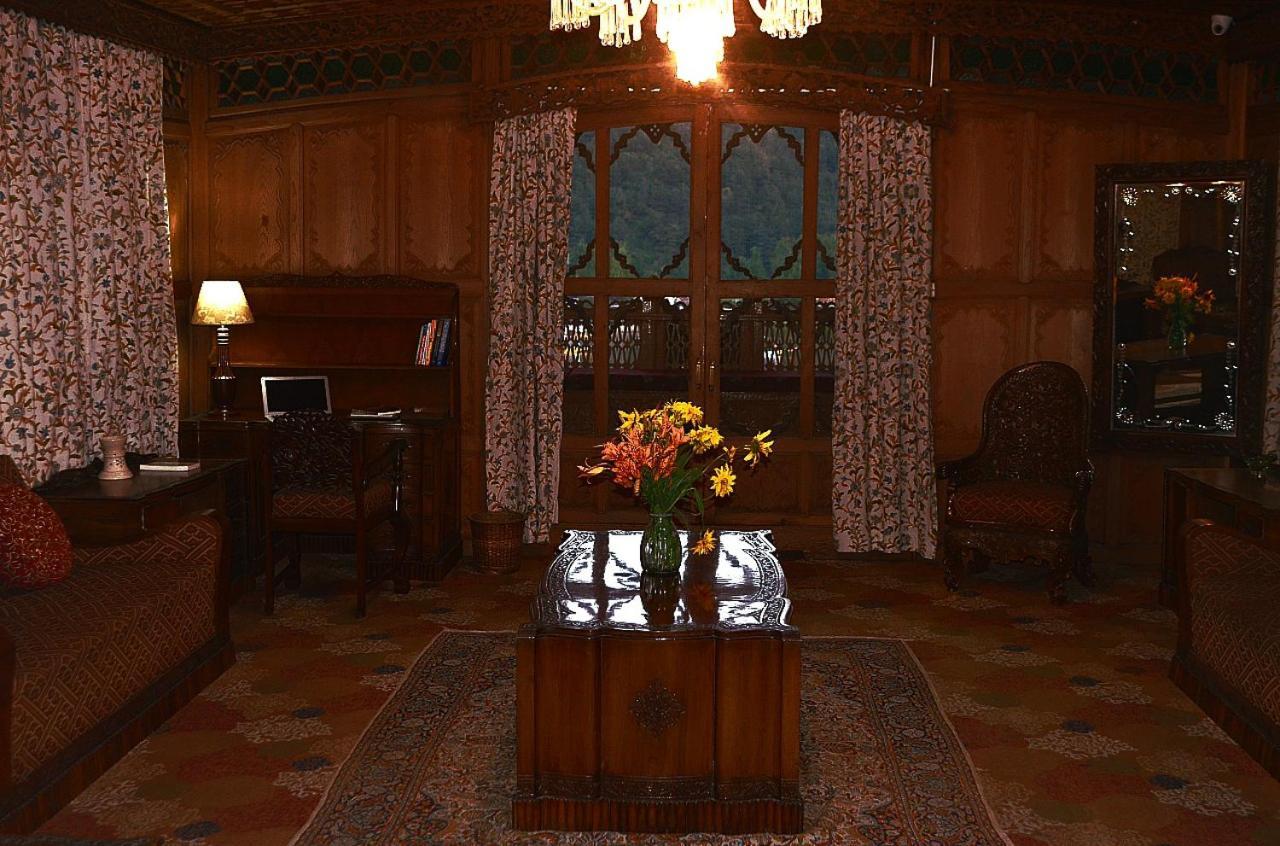 فندق Heritage Amina Group Of Houseboats Srīnagar المظهر الخارجي الصورة